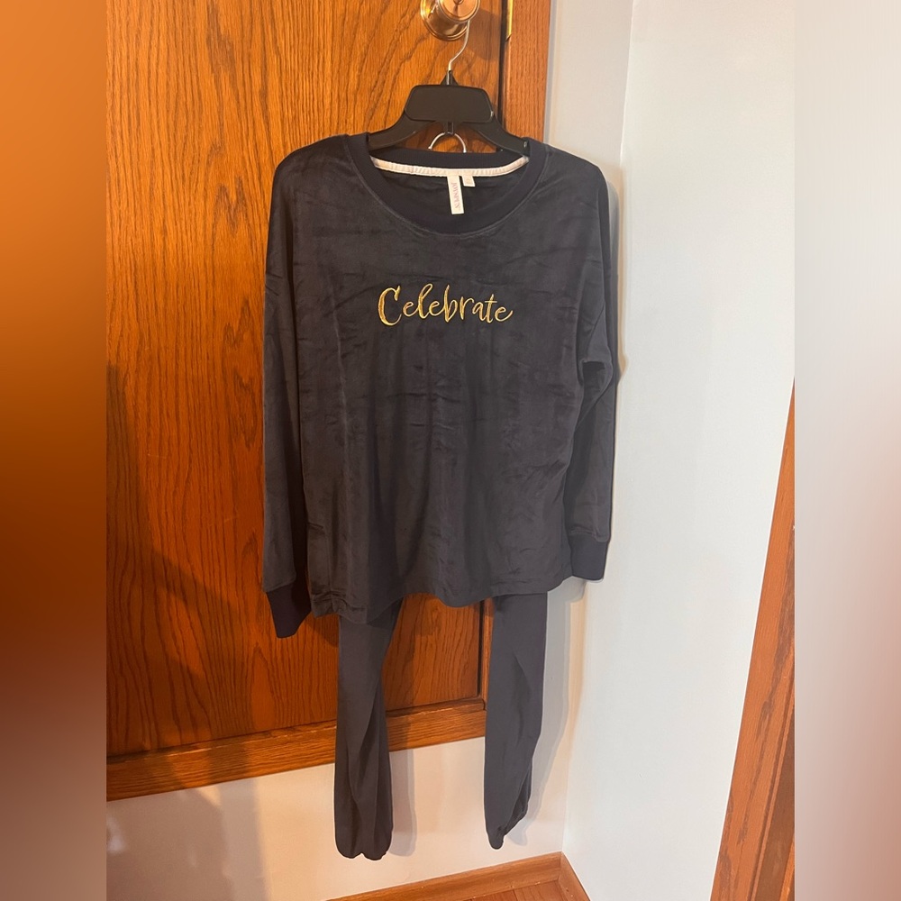 “Celebrate” Sleep/Loungewear Set - Navy Blue Velour - Size Small